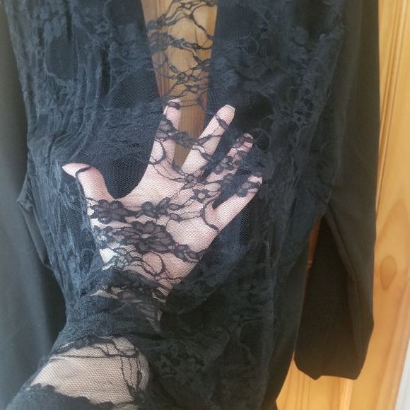 Fashion To Figure Black Lace Back Blazer - Picture 3 of 7